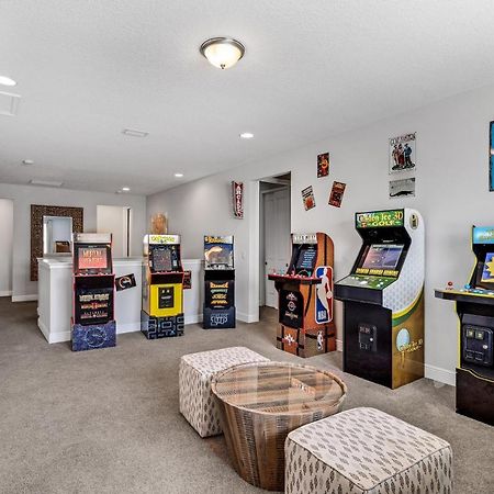 Spacious 8 Bdr Family Home With Arcades And Free Pool Heat Orlando Eksteriør billede