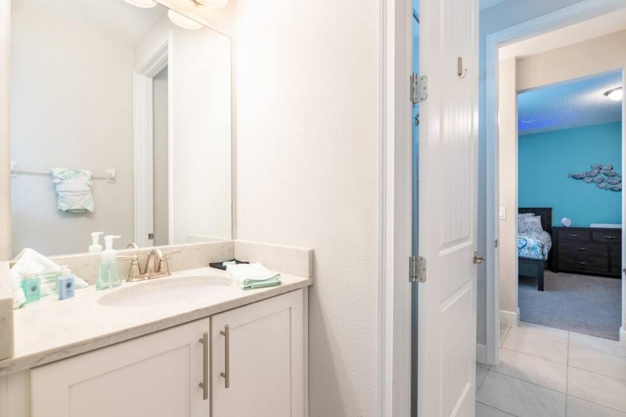Spacious 8 Bdr Family Home With Arcades And Free Pool Heat Orlando Eksteriør billede