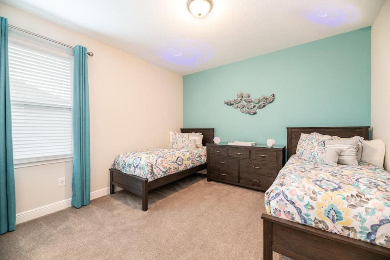 Spacious 8 Bdr Family Home With Arcades And Free Pool Heat Orlando Eksteriør billede