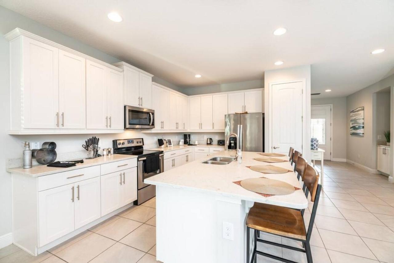 Spacious 8 Bdr Family Home With Arcades And Free Pool Heat Orlando Eksteriør billede