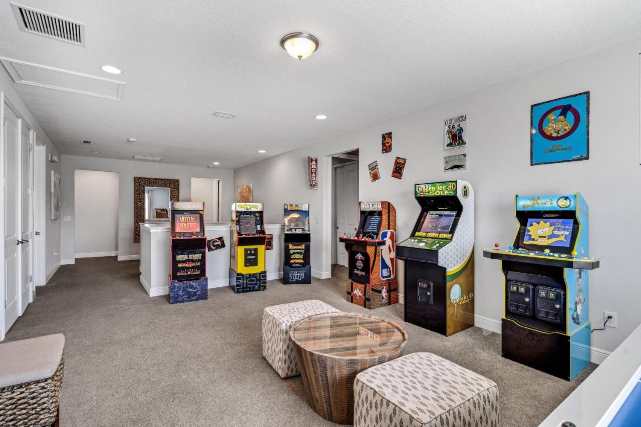 Spacious 8 Bdr Family Home With Arcades And Free Pool Heat Orlando Eksteriør billede